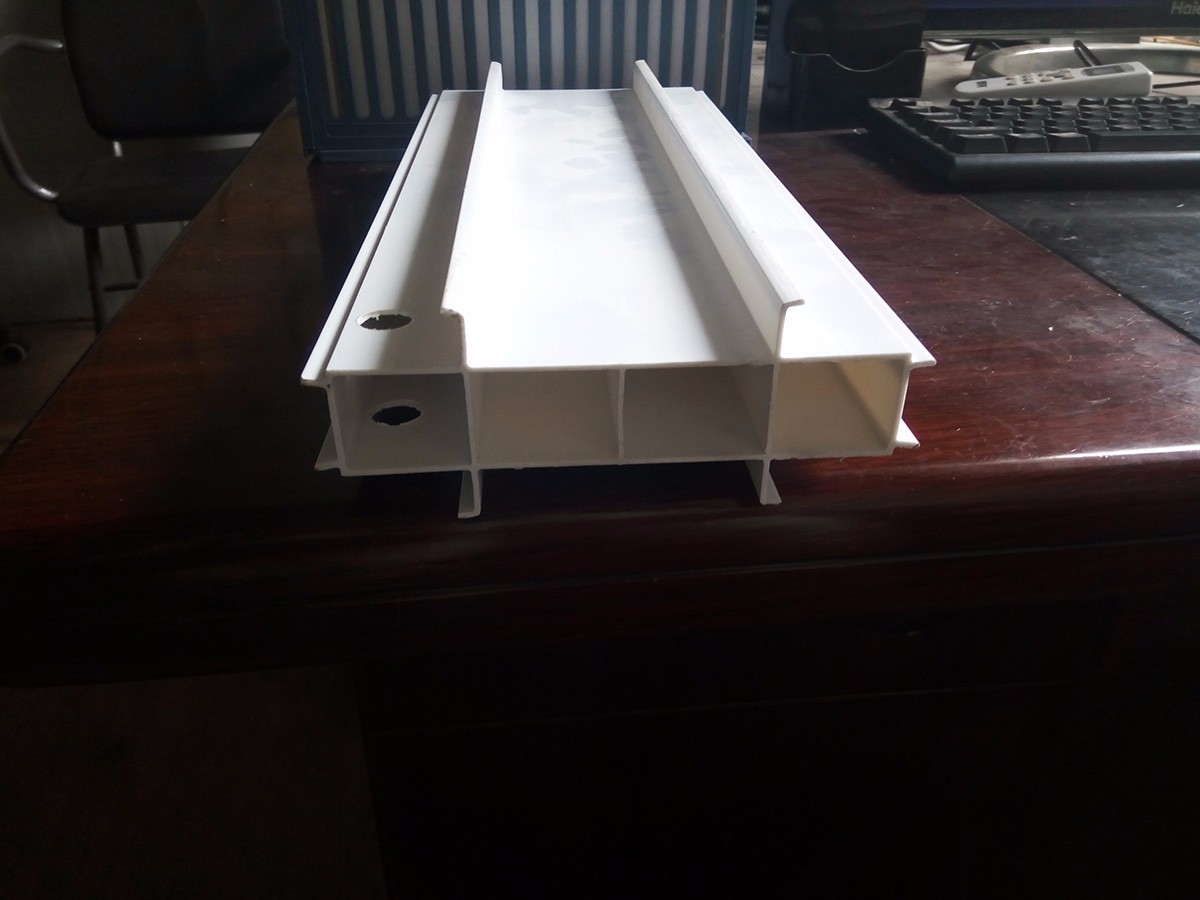 长治立面拉缝板 (1)150MM宽拉缝板